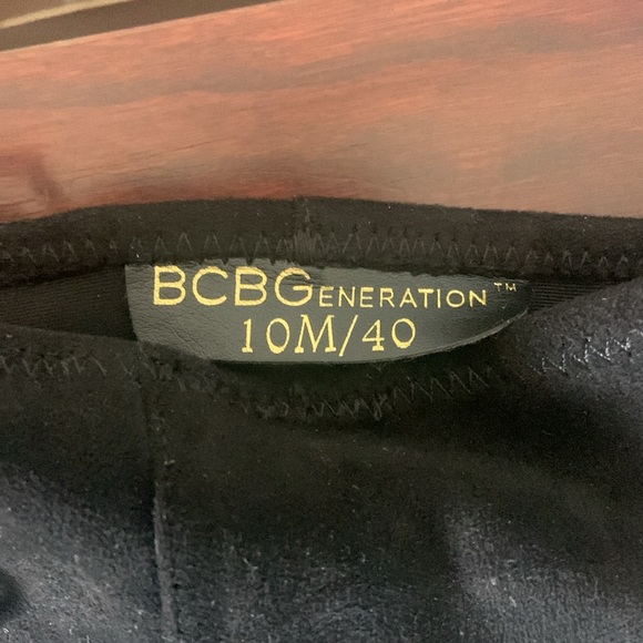 Sexy black suede-look boots with side zip and gold-tone hardware. Worn once Mint - Picture 8 of 8